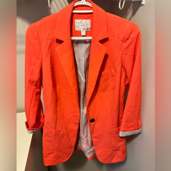 Dynamite Blazer - Picture 2 of 4